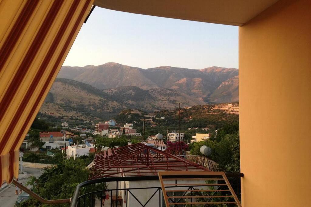 Lina'S Apartment Himarë Dış mekan fotoğraf
